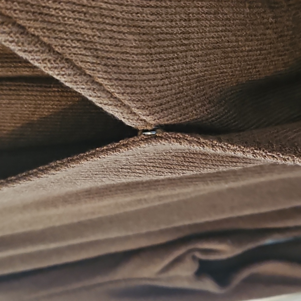 BR SWEATER - Picture 3 of 8